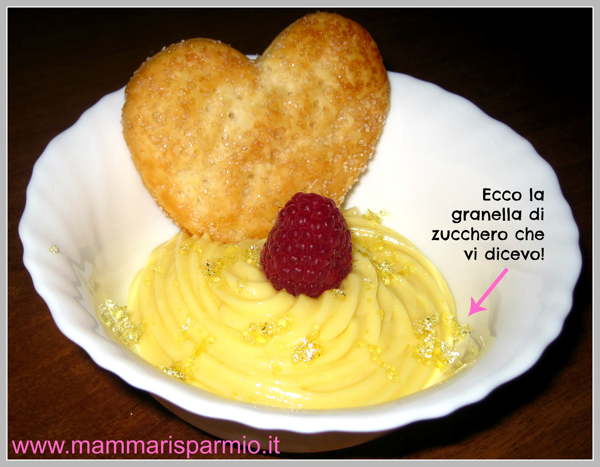 Crema pasticcera al cucchiaio e lamponi